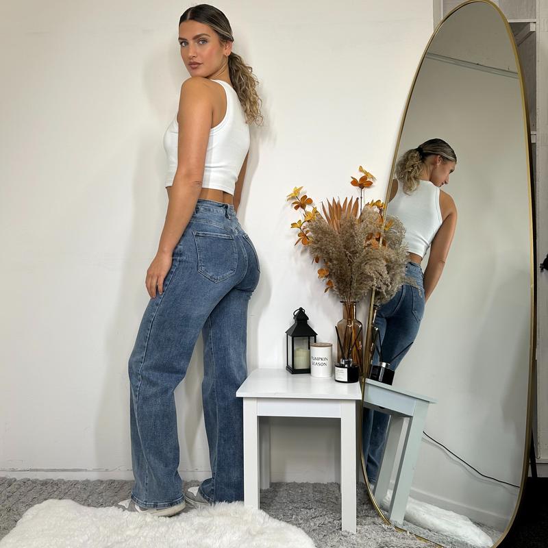 Vynaura Stretchy Jeans