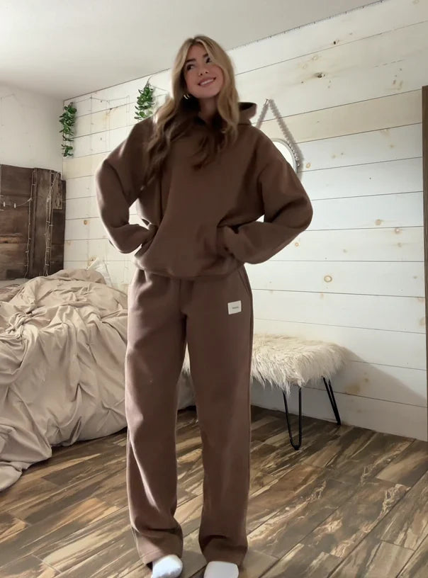 Vynaura™ Cozy Hoodie + FREE Matching Sweatpants 🎁