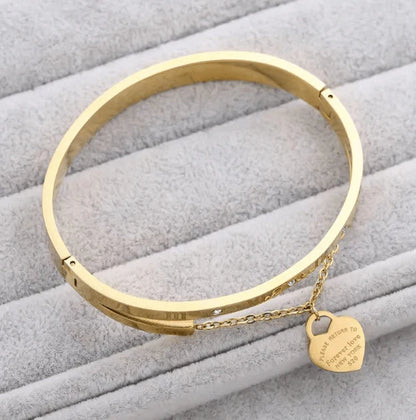 FOREVER LUV BRACELET - VIP OFFER
